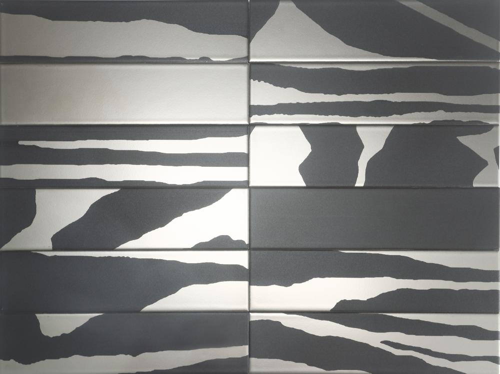 Ceramic wall tile with PVD metallic pattern Dune Flat Savannah Black & Silver, 7.5x30 cm, 8 mm, black & silver