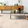 Parkett Tarkett, Grace, Tamm White Lace (valge) Plank XT, 1-lip, 2 külge mikrofa 1 Tammeparkett Tarkett Grace White Lace Plank XT elutoas