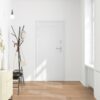 Parkett Tarkett, Shade, Tamm Misty Grey (hall) Plank XT, 1-lip, 2 külge mikrofaa 4 Tammeparkett Tarkett Shade Misty Grey Plank XT esikus
