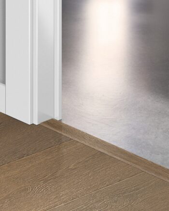 Incizo 5-in-1 transition profile Quick-Step Latte Oak Oiled for parquet, wood veneer, 17x54x2150 mm