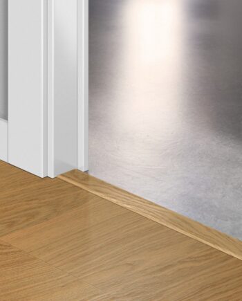 Incizo 5-in-1 transition profile Quick-Step Pure Oak Honey for rigid LVT vinyl (Alpha), 8x45x2000 mm