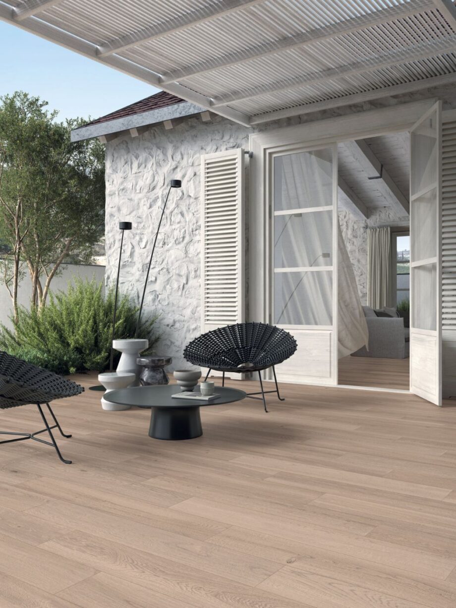 Wood effect porcelain floor tile ABK Poetry Wood Ecru, 20x120 cm, 8.5 mm, slip-resistant R11 – 3